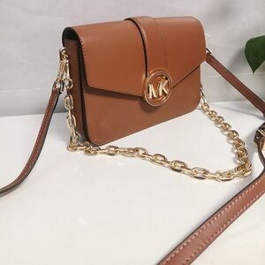 M&K Carmen Brown Shoulder Bag